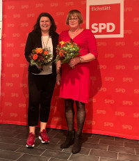 Bezirkstagskandidatin Andrea Mickel und Landtagskandidatin Michelle Harrer